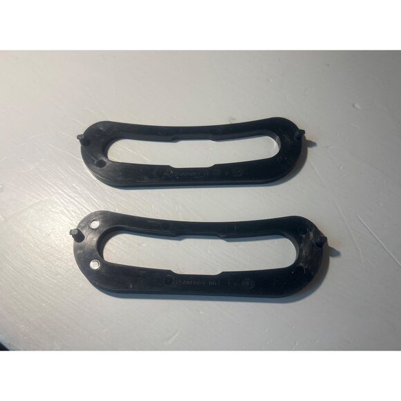 La-Z-Boy Recliner Sliding Bracket Black Plastic 25000087-00 Set of 2 New - Picture 1 of 3
